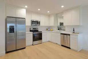 944 H Ave, Seaside, OR 97138 - Photo 10