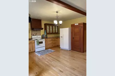 961 Tiara St, Eugene, OR 97405 - Photo 10