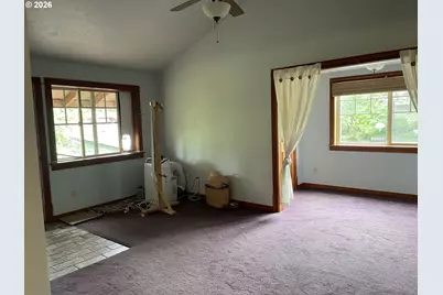 961 Tiara St, Eugene, OR 97405 - Photo 18