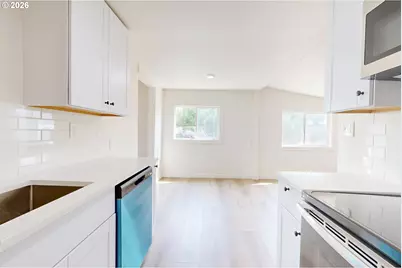 711 Robbins St, Milton-Freewater, OR 97862 - Photo 12