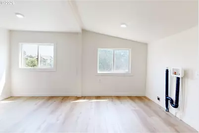 711 Robbins St, Milton-Freewater, OR 97862 - Photo 16