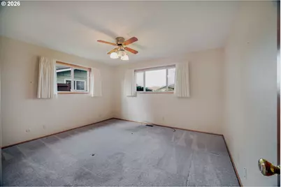 4290 Ivory Way NE, Salem, OR 97305 - Photo 28