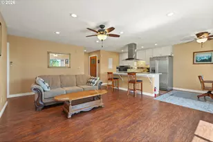 12671 SW Prince Edward Ct, King City, OR 97224 - Photo 10