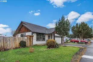 485 SE Ponderosa Dr, Madras, OR 97741 - Photo 2