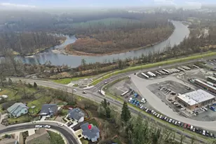 2135 37th Pl, Springfield, OR 97477 - Photo 32