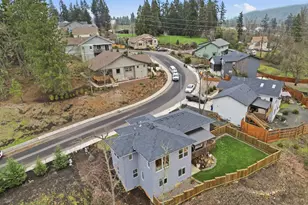 2135 37th Pl, Springfield, OR 97477 - Photo 34