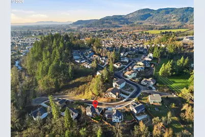 2135 37th Pl, Springfield, OR 97477 - Photo 30