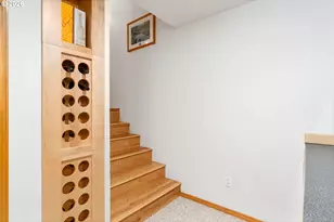 725 W Jewett Blvd, White Salmon, WA 98672 - Photo 42