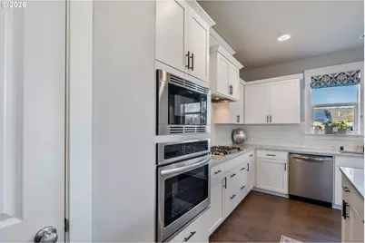 11624 NW 2nd Ct, Vancouver, WA 98685 - Photo 16