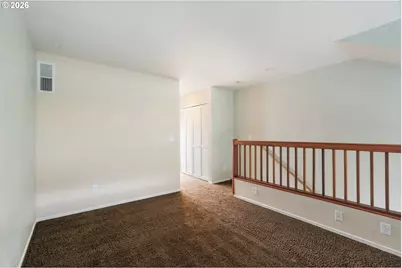 194 N Hayden Bay Dr, Portland, OR 97217 - Photo 24