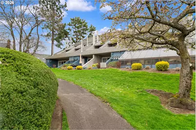 194 N Hayden Bay Dr, Portland, OR 97217 - Photo 38