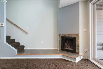 194 N Hayden Bay Dr, Portland, OR 97217 - Photo 10