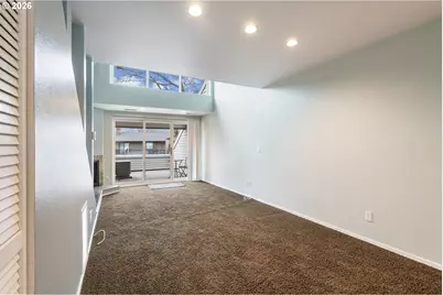 194 N Hayden Bay Dr, Portland, OR 97217 - Photo 10