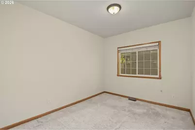 2132 SE 143rd Ave, Portland, OR 97233 - Photo 14