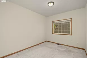 2132 SE 143rd Ave, Portland, OR 97233 - Photo 14
