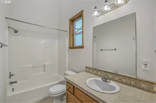2132 SE 143rd Ave, Portland, OR 97233 - Photo 18