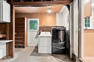 11395 SW 13th St, Beaverton, OR 97005 - Photo 26