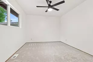11395 SW 13th St, Beaverton, OR 97005 - Photo 22