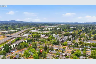 11395 SW 13th St, Beaverton, OR 97005 - Photo 36