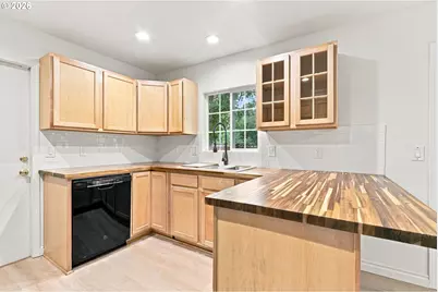 11395 SW 13th St, Beaverton, OR 97005 - Photo 12