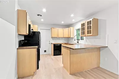 11395 SW 13th St, Beaverton, OR 97005 - Photo 10