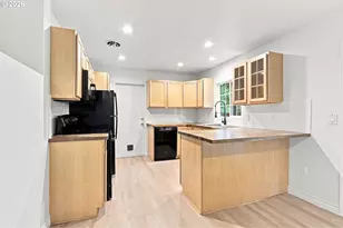 11395 SW 13th St, Beaverton, OR 97005 - Photo 10