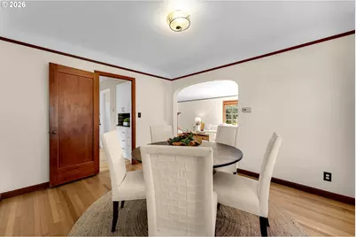 4518 NE Irving St, Portland, OR 97213 - Photo 10