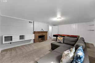 4518 NE Irving St, Portland, OR 97213 - Photo 38