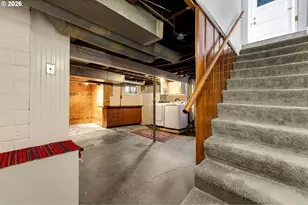 4518 NE Irving St, Portland, OR 97213 - Photo 34