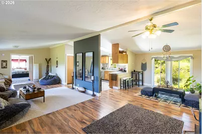 5090 Binns Hill Dr, Hood River, OR 97031 - Photo 16