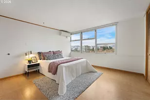 1220 NE 17th Ave, Portland, OR 97232 - Photo 32