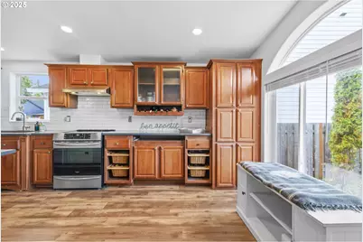 886 SE Bonnie Burke Dr, Estacada, OR 97023 - Photo 6