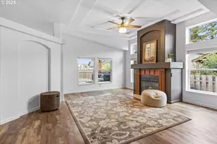 886 SE Bonnie Burke Dr, Estacada, OR 97023 - Photo 16