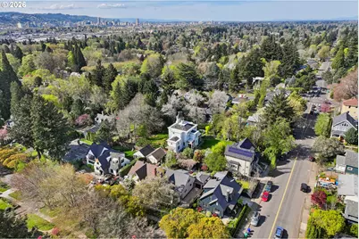 3825 SE Carlton St, Portland, OR 97202 - Photo 38