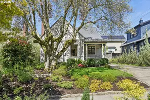 3825 SE Carlton St, Portland, OR 97202 - Photo 2