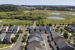 28562 SW Geneva Loop, Wilsonville, OR 97070 - Photo 38