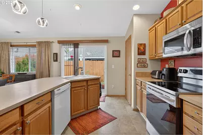 2431 SE 62nd Ln, Hillsboro, OR 97123 - Photo 18