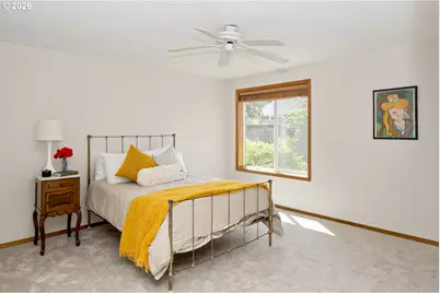 2391 N Kamiakan Dr, Cornelius, OR 97113 - Photo 26