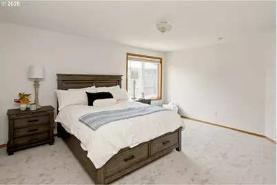 2391 N Kamiakan Dr, Cornelius, OR 97113 - Photo 20