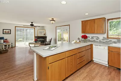 2391 N Kamiakan Dr, Cornelius, OR 97113 - Photo 14