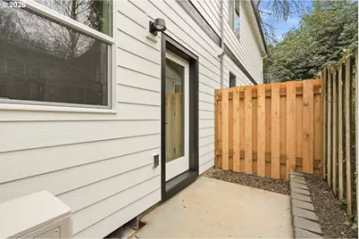 528 S Texas St, Portland, OR 97219 - Photo 28