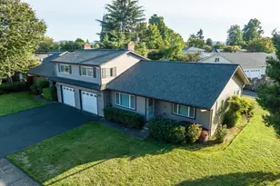 4360 Catalina St, Eugene, OR 97402 - Photo 42