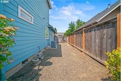 3298 Saint Thomas St, Eugene, OR 97408 - Photo 46