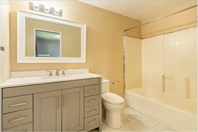 113 Main St, Dayton, OR 97114 - Photo 18