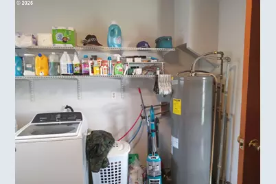 113 N Walnut St, Bingen, WA 98605 - Photo 14