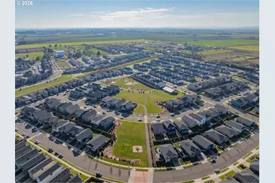 2275 Halter Dr, Woodburn, OR 97071 - Photo 40