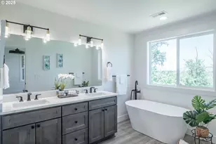 36953 Victory Dr, Lebanon, OR 97355 - Photo 16