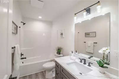 36953 Victory Dr, Lebanon, OR 97355 - Photo 22