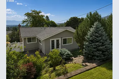 306 B Ave, La Grande, OR 97850 - Photo 4