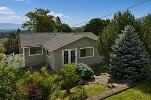 306 B Ave, La Grande, OR 97850 - Photo 4